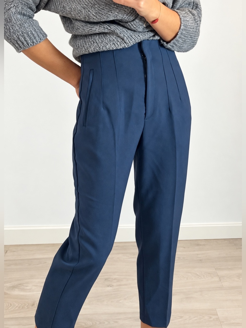 Zara high-waisted Pants in Blue Size Medium (28)